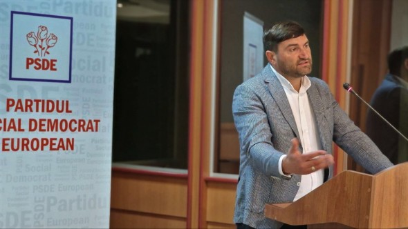 Echipa lui Ion Sula, pregătită pentru alegerile locale generale. Membrii PSDE s-au întrunit într-o ședință